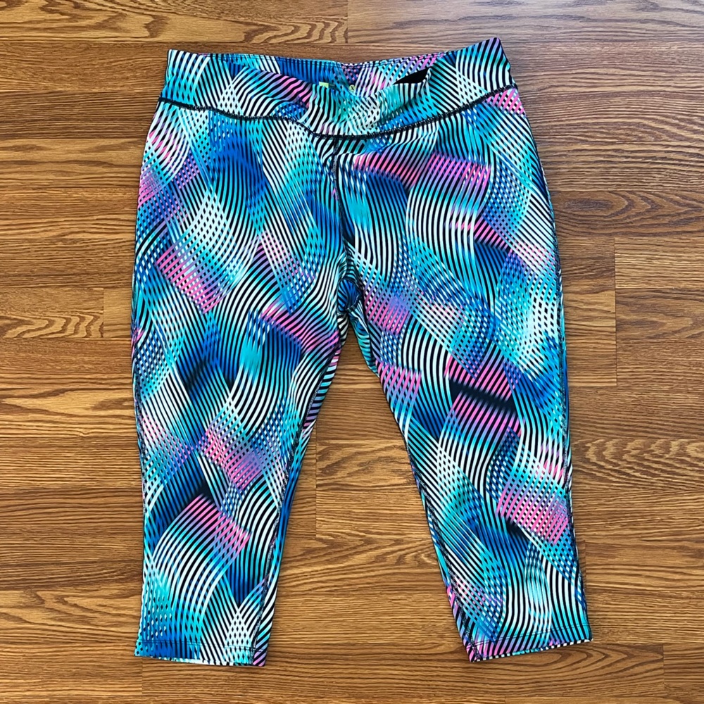Xersion Fitted Workout Capri